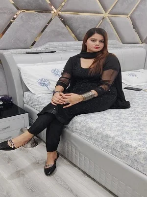 Call Girl in Agra Road
