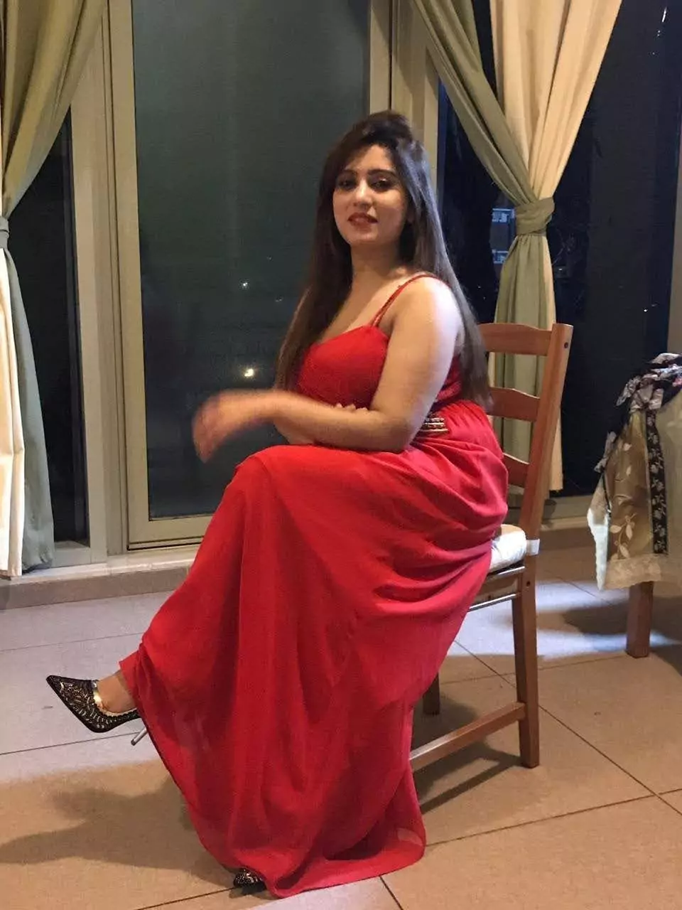 Escort Service in Agra Road